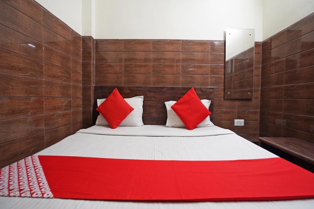 Hotel O Shri Sai Guest House Delhi  Buitenkant foto