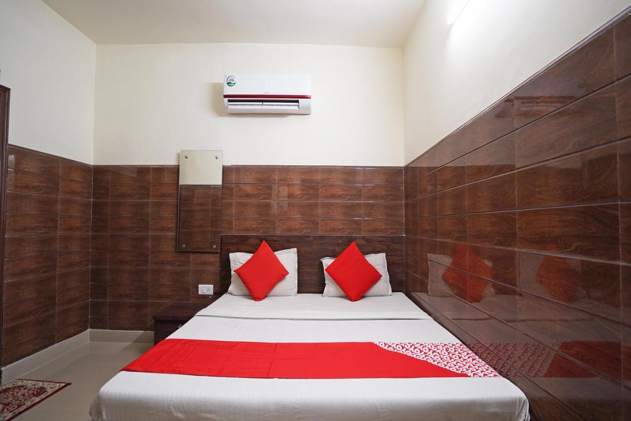 Hotel O Shri Sai Guest House Delhi  Buitenkant foto